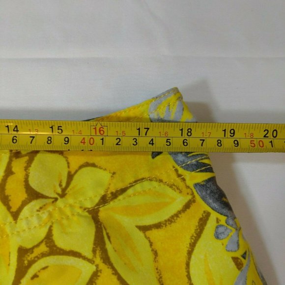 Rip Curl Yellow Floral Size 36 Board Shorts - Picture 7 of 9